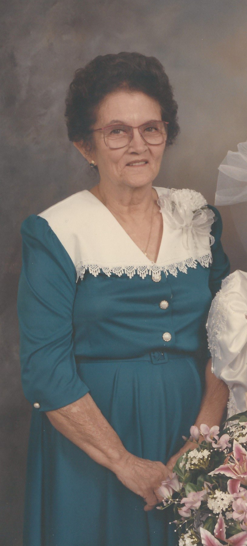 Obituary of Annie Mae Groves