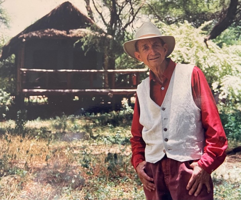 Obituary of Juan J. Perez