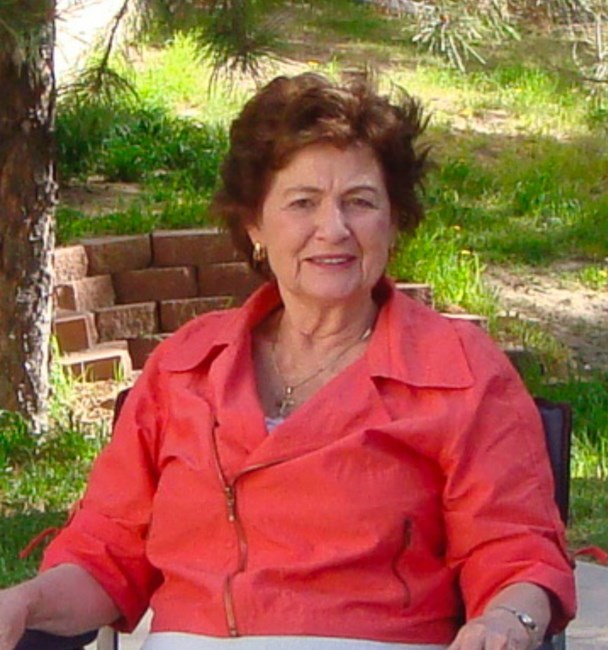 Obituary of Margaret Betty Belle Henkowski