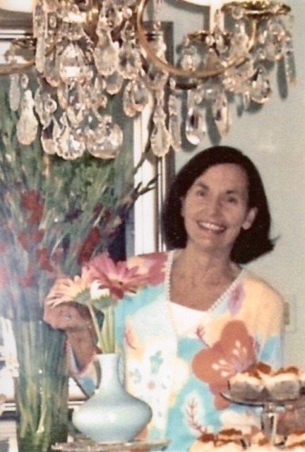 Obituary of Louise Lyons