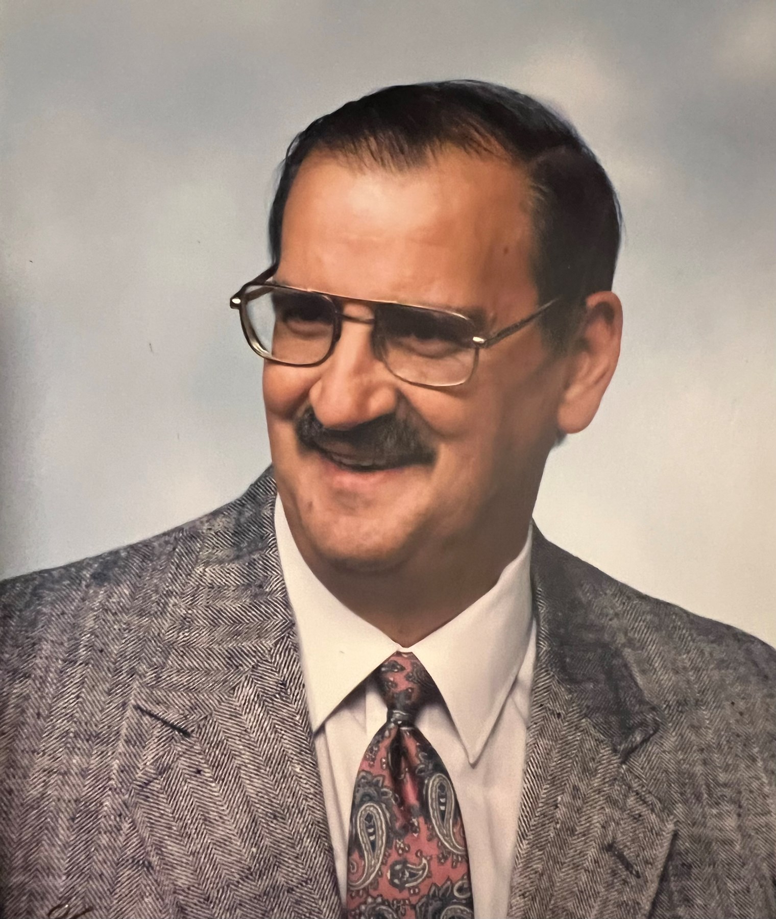 Obituary of Donald "Pickles" VanHoosier