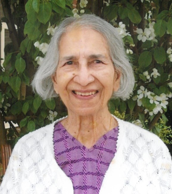 Obituary of Maria Lina Soares