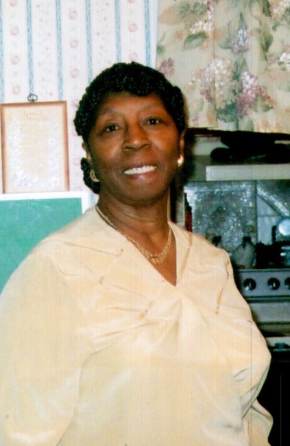 Obituary of Elizabeth Mae Lewis