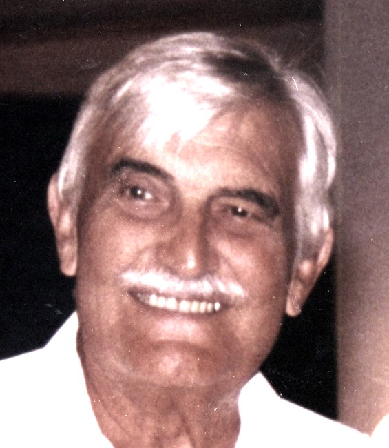 Avis de décès de Karl Lawrence Roesch Jr.