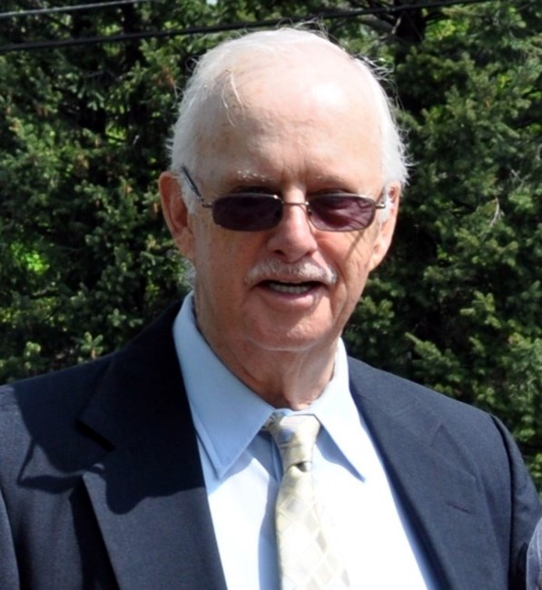 Obituario de Robert Joseph Edwards