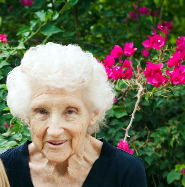 Avis de décès de Rena Mae McDowell