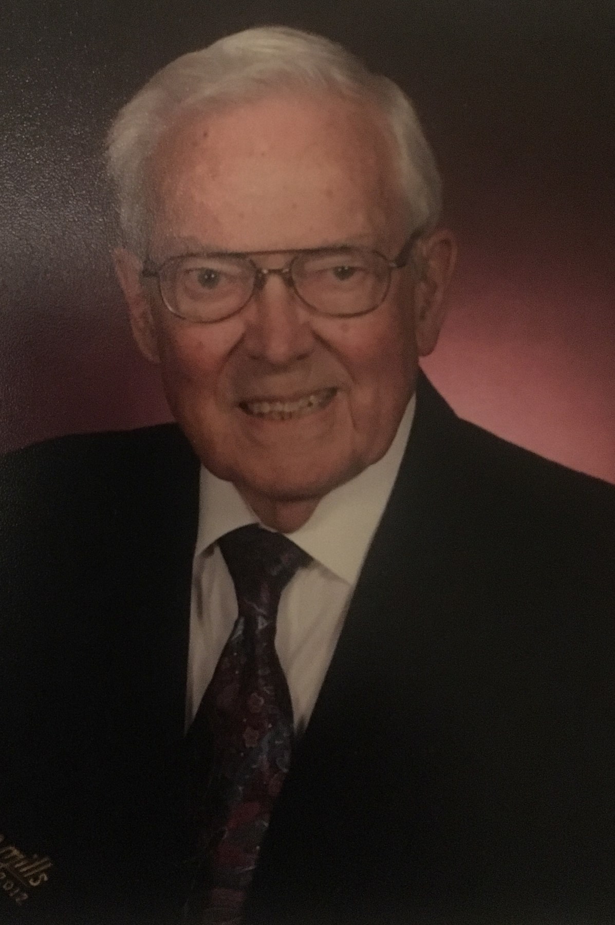 Obituario de James Wiley Kerr