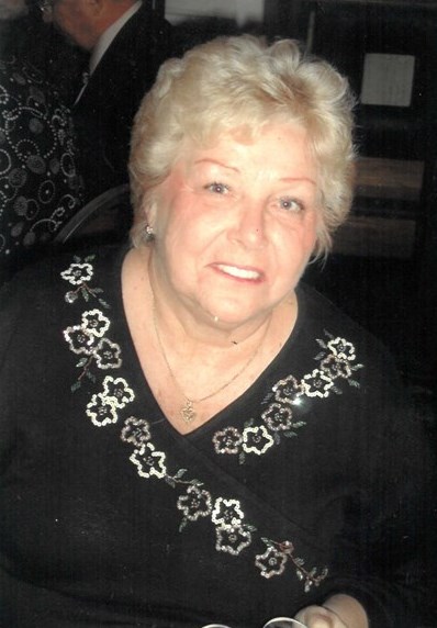 Obituary of JoAnn Macchiarolo