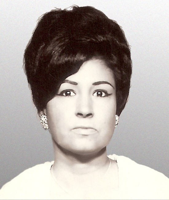 Obituario de Adelina Aguilar Palacios