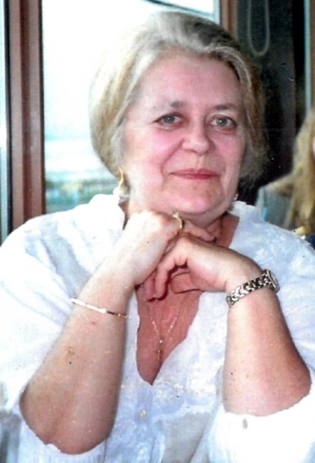 Obituary of Elaine Christine Wright