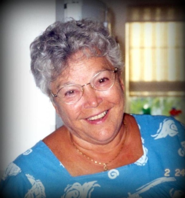 Obituary of Joan K. Ray