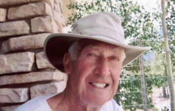 Obituary of Russell Elmer Jaenecke