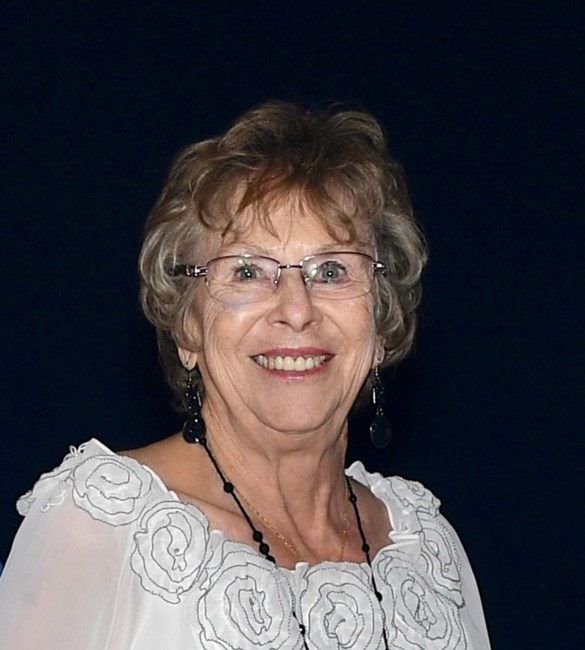Obituary of Delores Bernieta Balandis