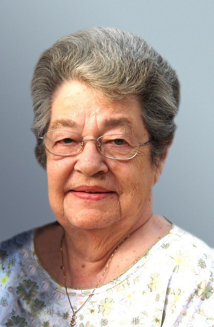 Obituary of Shirley Yvonne Bartlett Archer