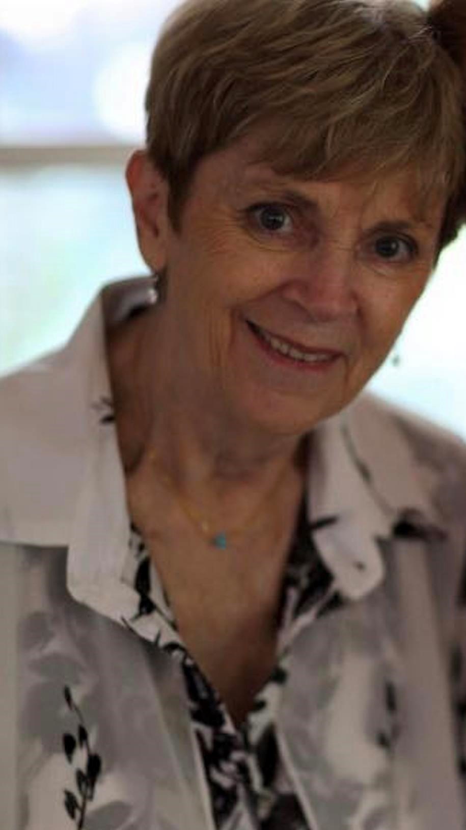 Obituary of Gail Hamlin