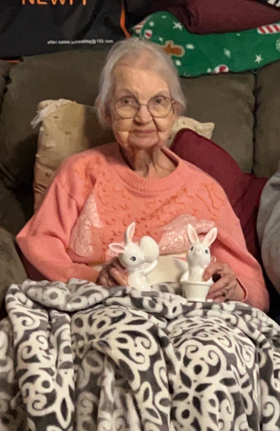 Obituary of Evelyn M. Moore