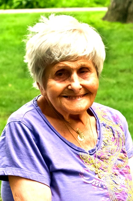 Obituary of Beatrice Hope Thomas