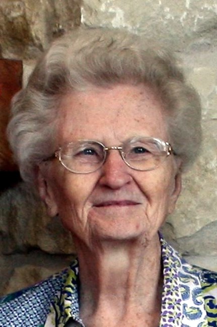 Obituary of Annie Maureen Lindsey