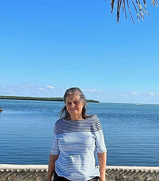 Obituary of Estrella Cardenas