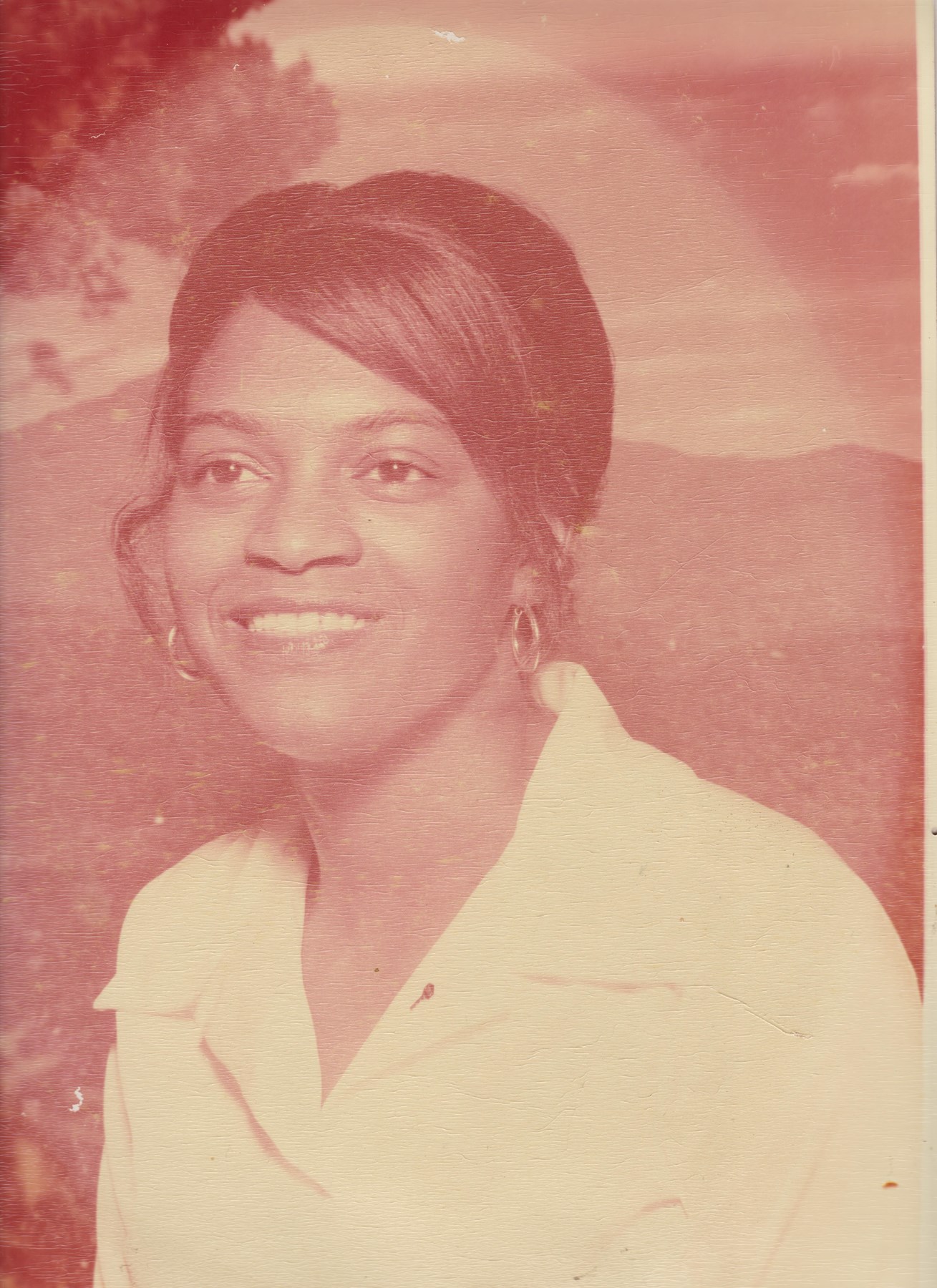 Obituary of Leona Bassett Burrell