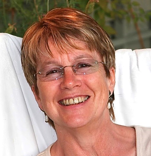 Obituary of Ann Bracey Whitehead