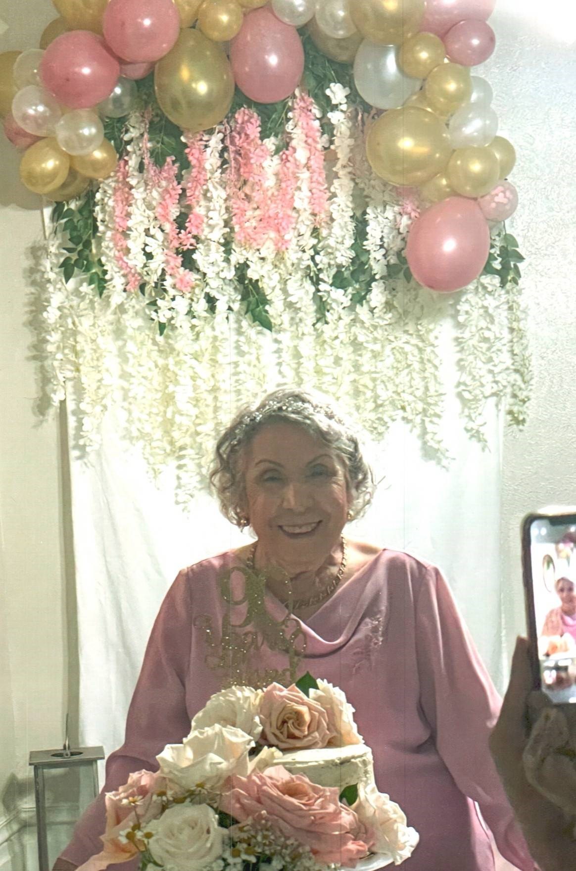 Obituary of Emma Ramirez