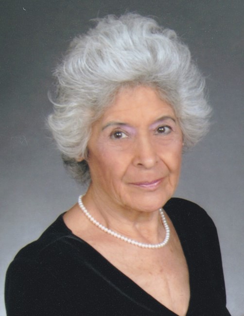 Obituary of Estela R. Figueroa
