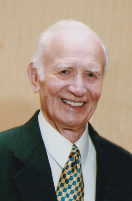 Obituary of Clyde Everett Sheffield