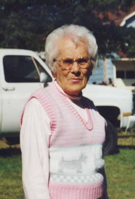 Obituary of Mrs. Vivian Stone Williams
