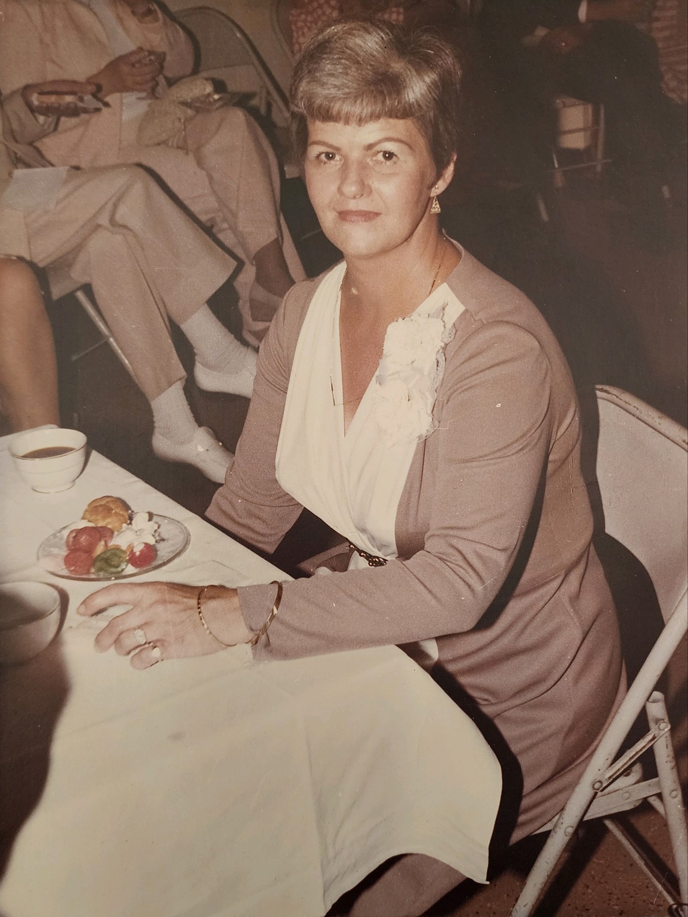 Obituary of LaVerne H. Darling