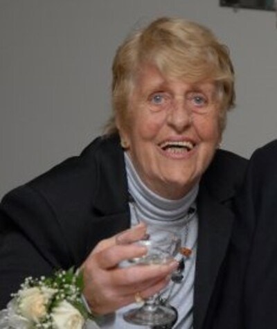 Obituary of Janet Holbrook