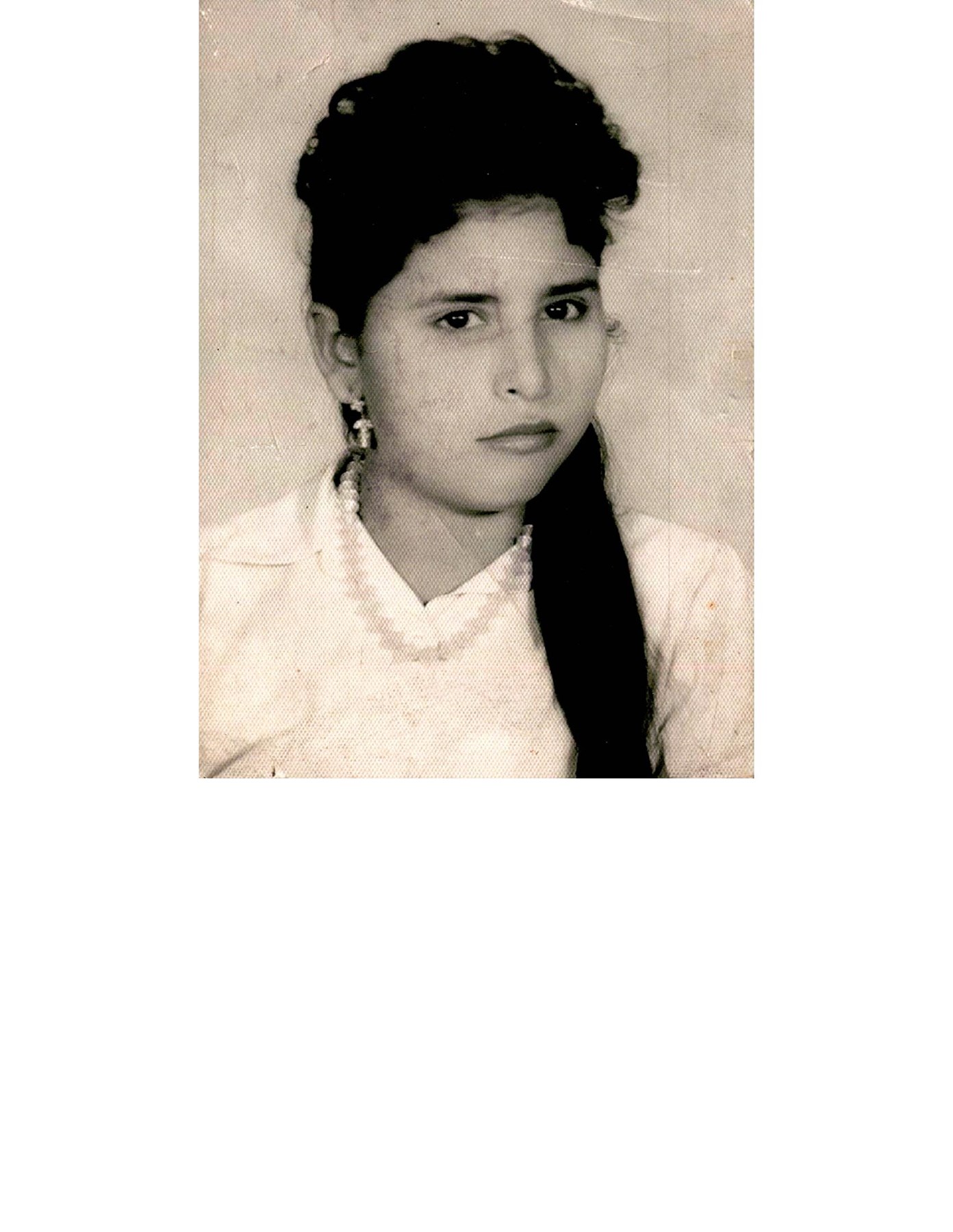 Obituario de Elisa A Deduenas