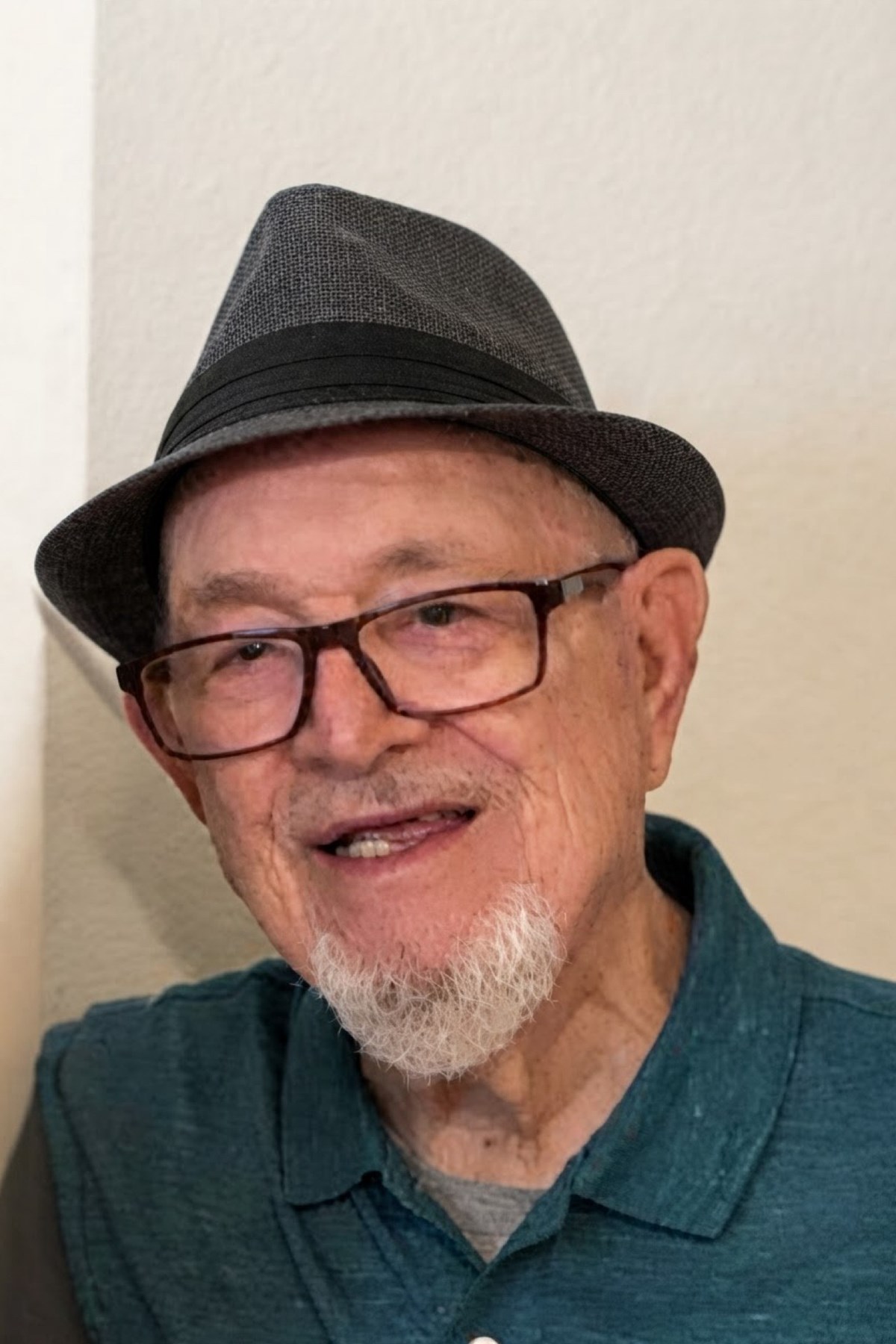 Obituary of Luis Antonio Lopez-Correa
