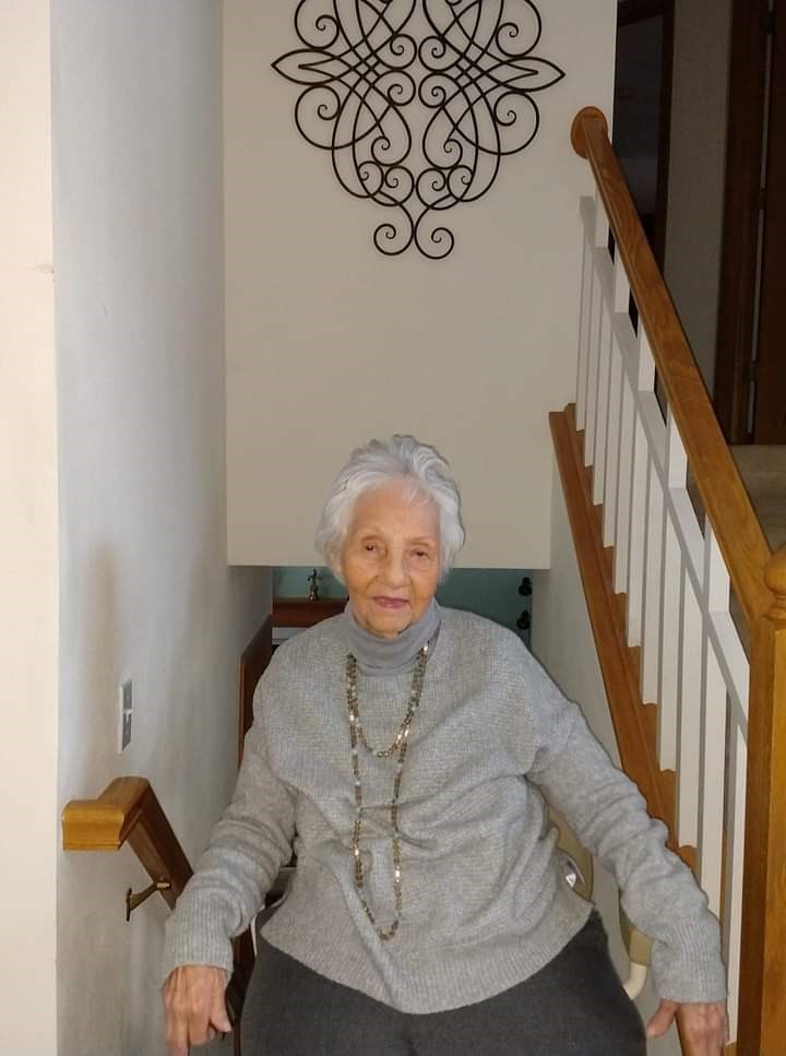 Obituary of Adela M. Hernandez