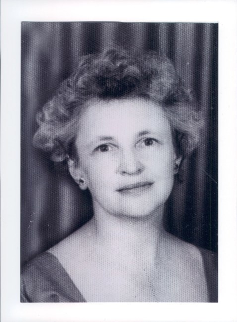 Obituario de Evelyn Natalie Denton U.E.L.