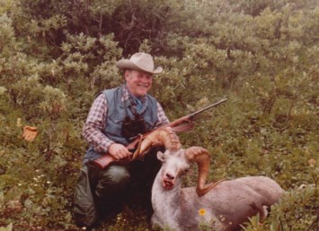 Obituary of Dwight Edward Farr Jr.