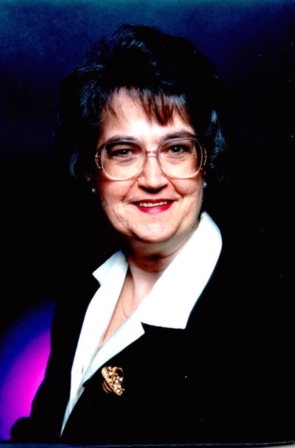 Obituary of Lillian Mahoney