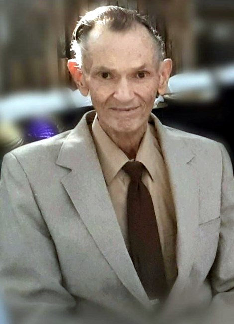 Obituary of Charles "Chuck" L Hoopes