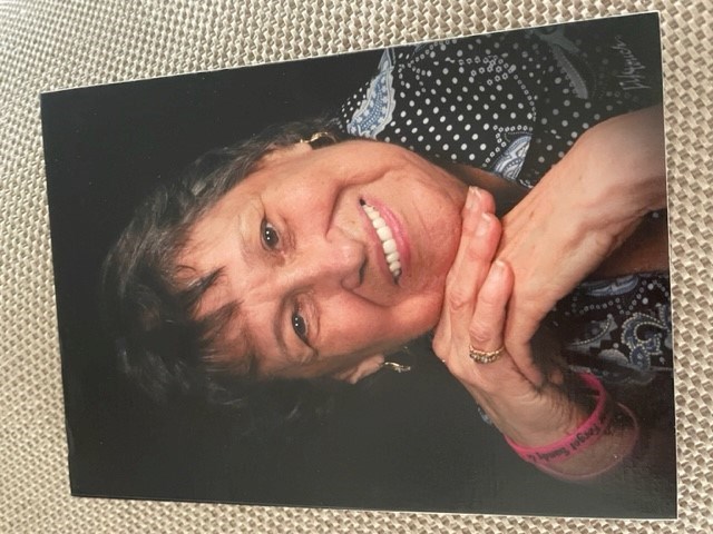 Obituary of Vera D Mendonca