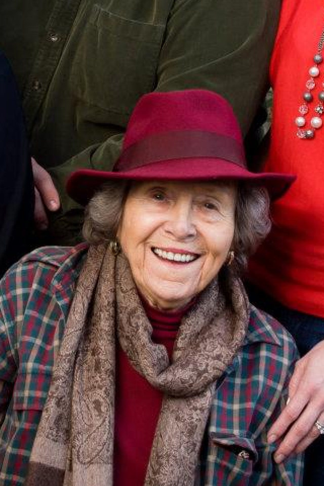 Obituary of Gladys "Kitty" Bennett