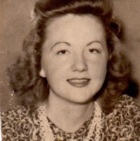Obituary of Phyllis Henderer Starkey