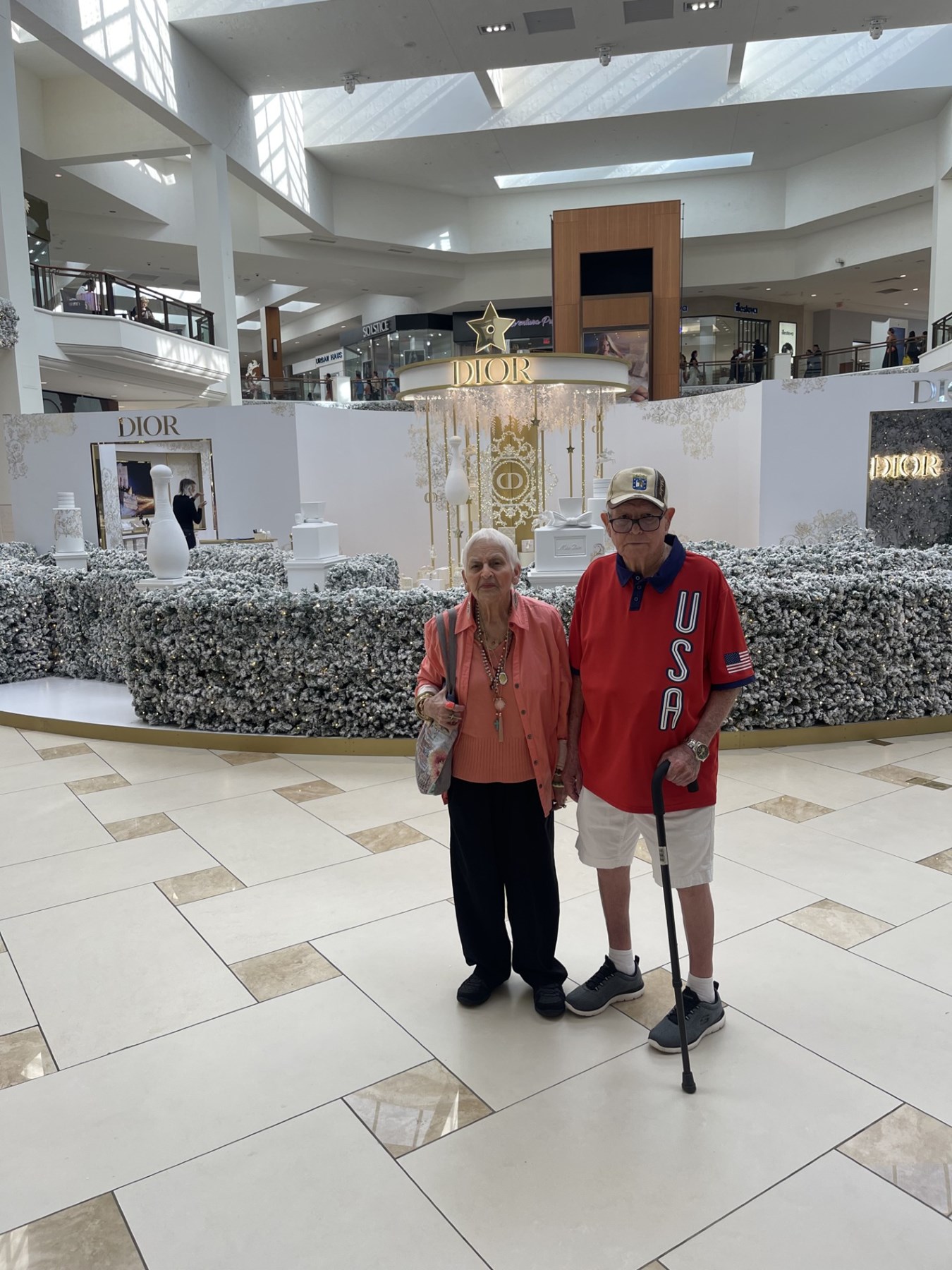 Obituary of Esperanza L. Samper