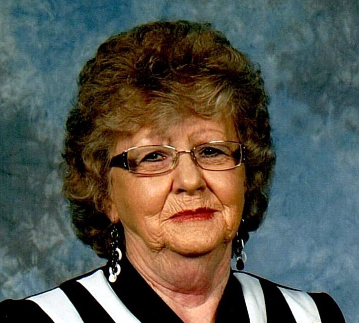 Obituary of Elise Roberts