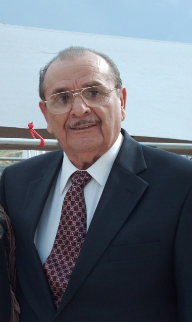 Obituary of Jesus "Chato" Siqueiros