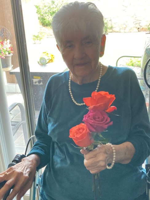 Obituary of Antonia Munoz