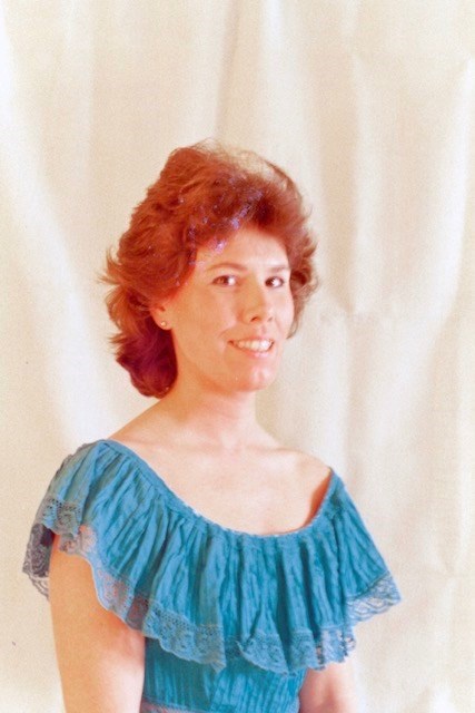 Obituario de E Bridget Linville