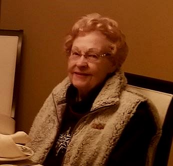 Obituary of Barbara "Barb" Joan DeFrancisco