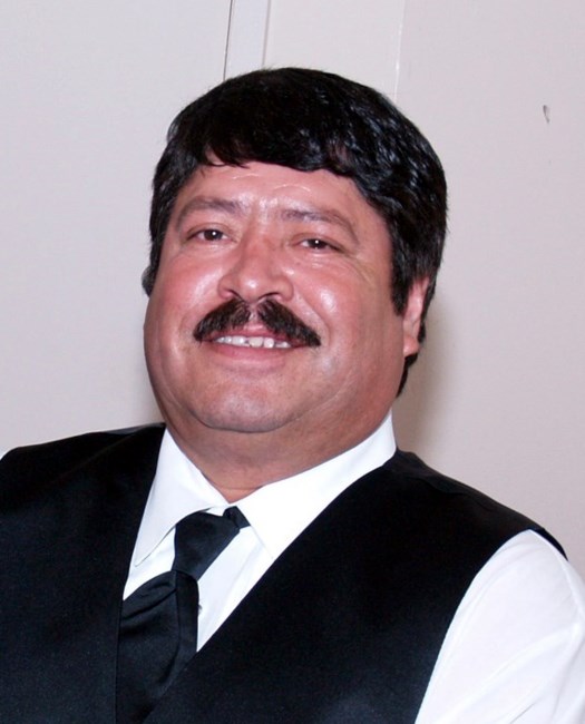 Obituary of Gerardo Flores Morales