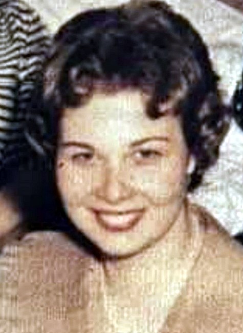 Obituary of Joan V. Shalek