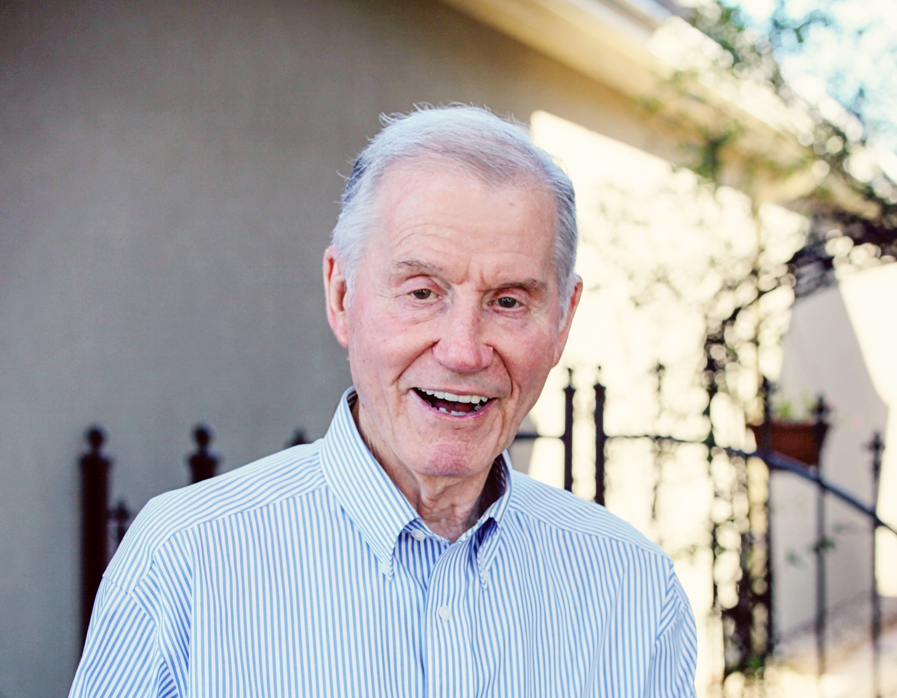 Obituary of Leo Lambert Jr.